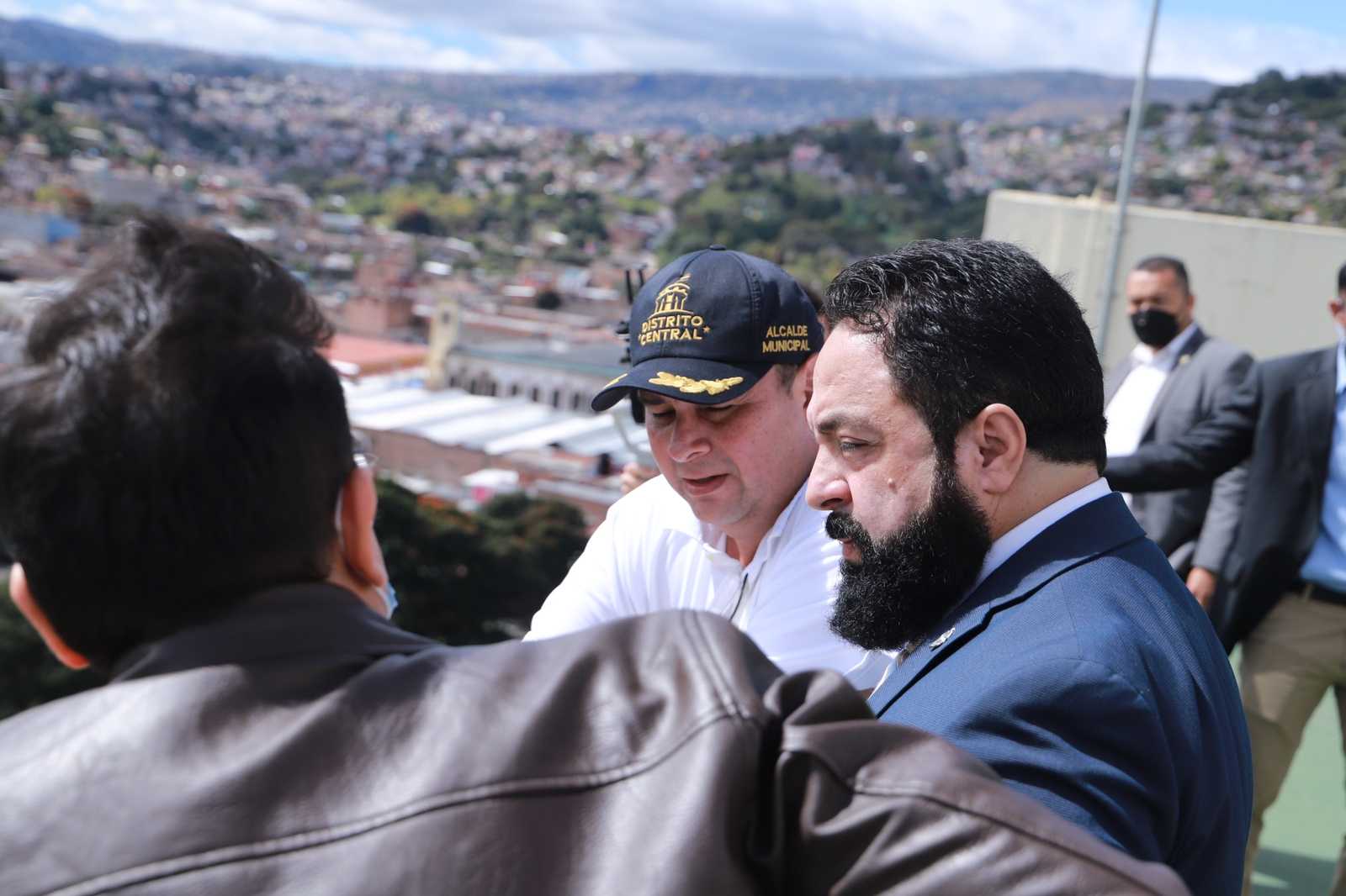 Presidente Luis Redondo y alcalde Jorge Aldana suman esfuerzos para la construcción del distrito cultural legislativo 